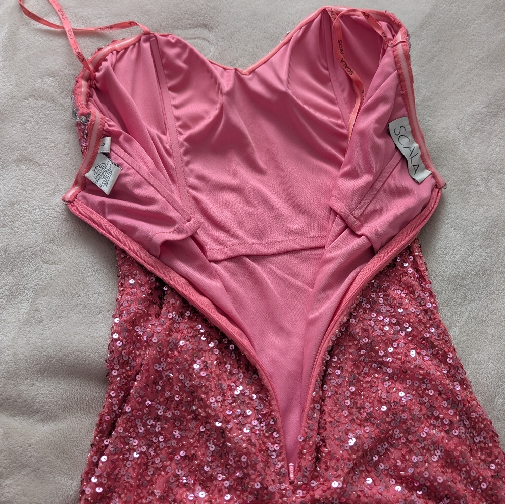 100% Silk Beaded Strapless Dress - Picture 11 of 12